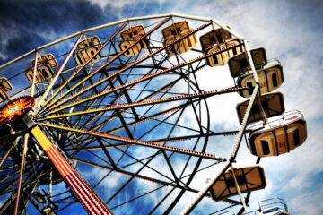 Ferris Wheel by Shloka Shankar at Spillwords.com