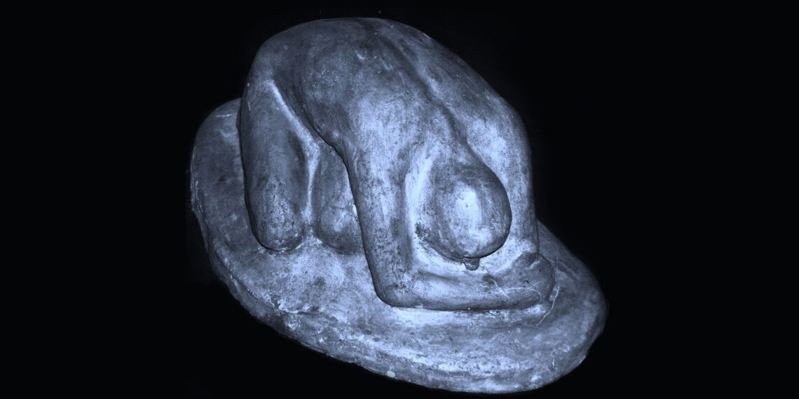 All Hands Down written by Allison Grayhurst at Spillwords.com