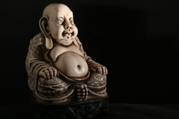 The Smile Of Emptiness And Nothingness, by Hongri Yuan at Spillowrds.com