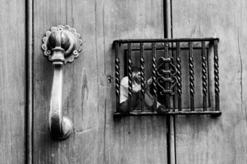 Knocking On The Madhouse Door by Aurora Kastanias at Spillwords.com