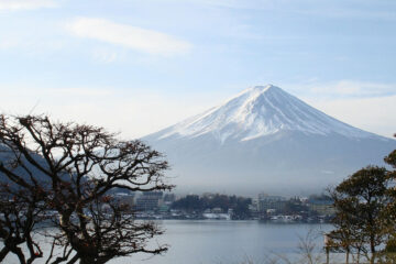 Fujisan, a tanka written by Genie Nakano at Spillwords.com