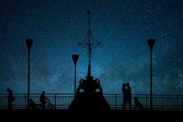 Listen, a poem by Vladimir Vladimirovich Mayakovsky at Spillwords.com