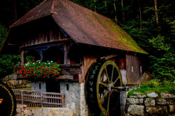 The Old Mill, poetry written by Polly Oliver at Spillwords.com
