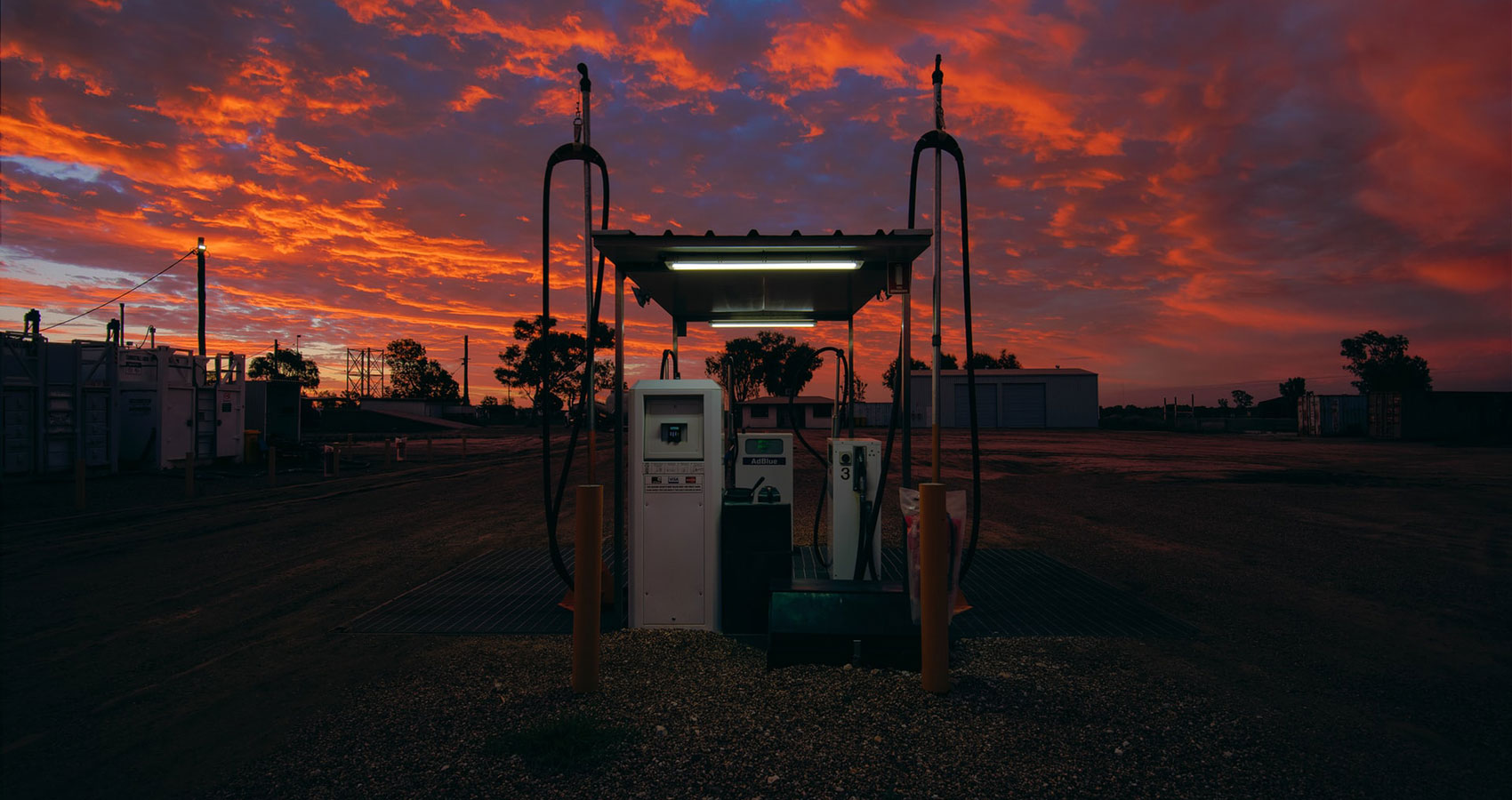 Filling Station, a poem written by Elizabeth Bishop at Spillwords.com