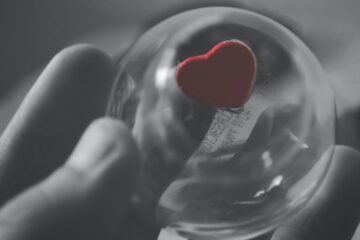 A Heart To Live, Not To Love, poetry by Ash Douglas at Spillwords.com