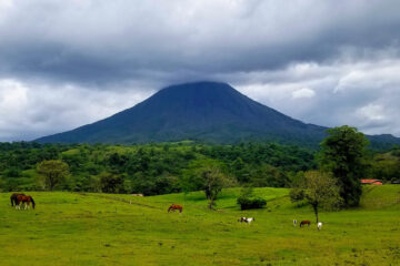 Costa Rica, a travelogue written by Benn Bell at Spillwords.com