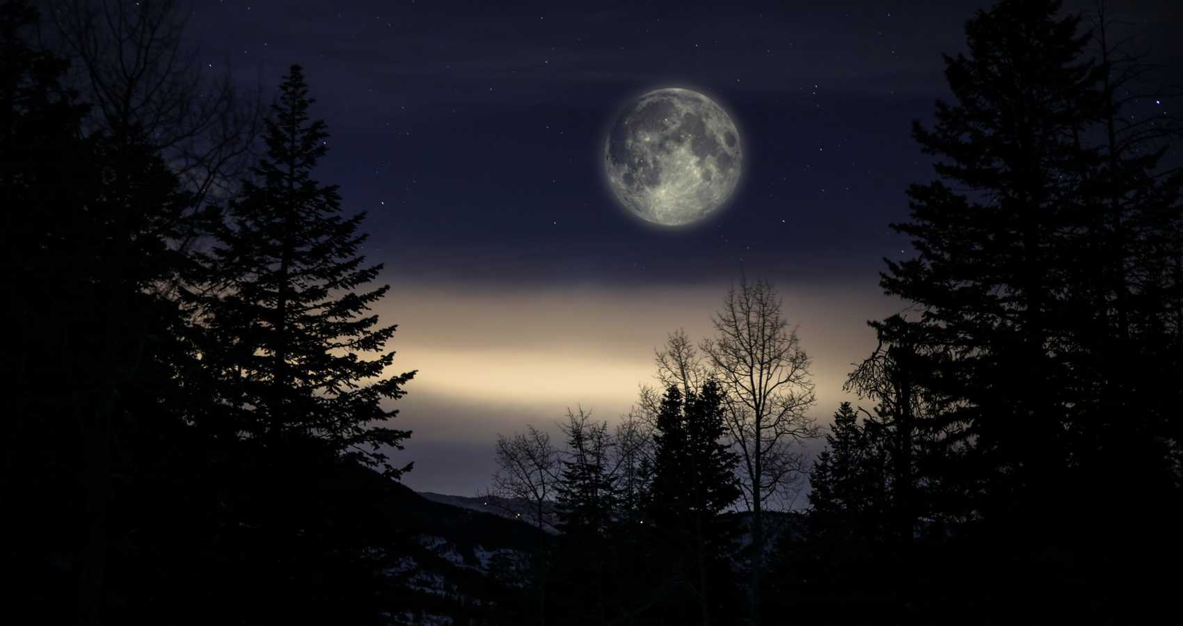The Last Full Moon, poetry by Zeynep Şimşek at Spillwords.com