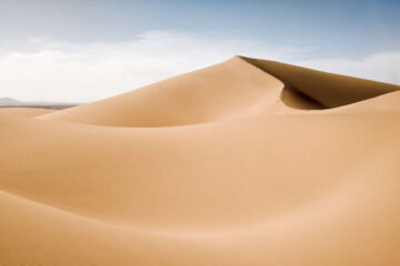 The Music of Arabian Dunes, poetry by Shamik Banerjee at Spilwords.com