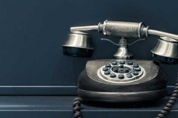 The Push Button Phone, poetry by Anahit Arustamyan at Spillwords.com