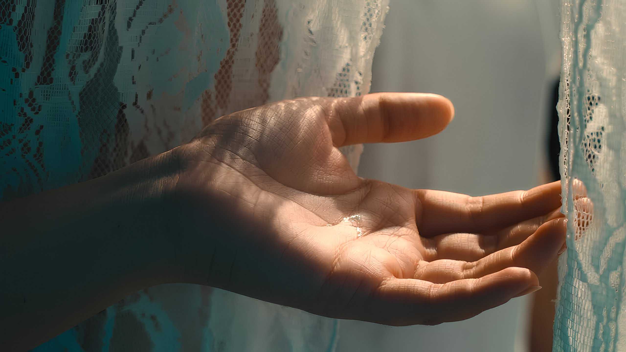 How do you miss someone? a poem by Jasmin Labatete at Spillwords.com