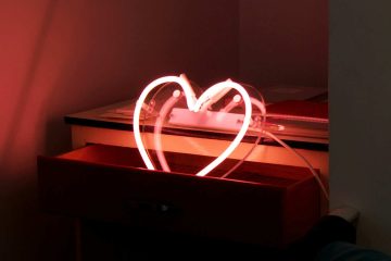 I C U (Right?), a poem by TeaBee at Spillwords.com