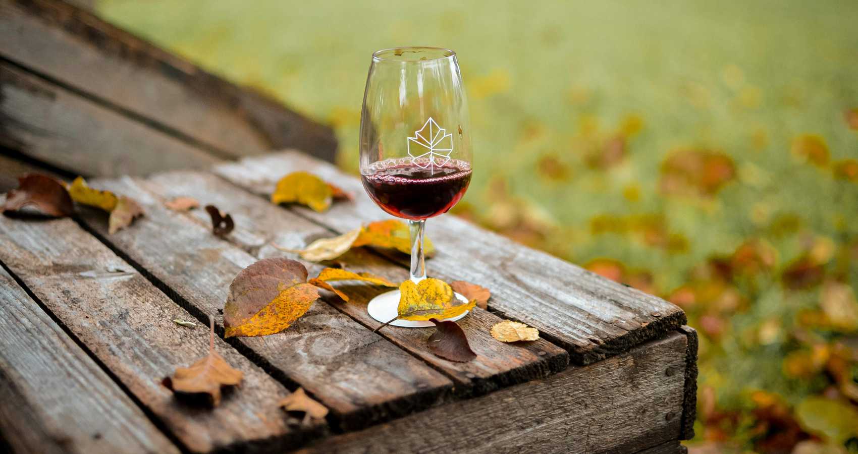 Come Sit, poetry by Paul Thwaites at Spillwords.com