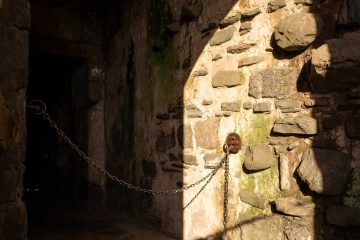 Gothic, a poem by Dawn Pisturino at Spillwords.com