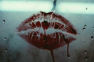 Gushing Wet Kisses, prose by Ken Tomaro at Spillwords.com