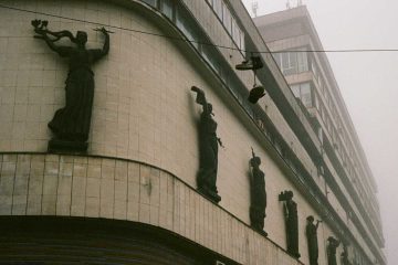 Solidarity of the Screens, a poem by Małgorzata Kulisiewicz at Spillwords.com