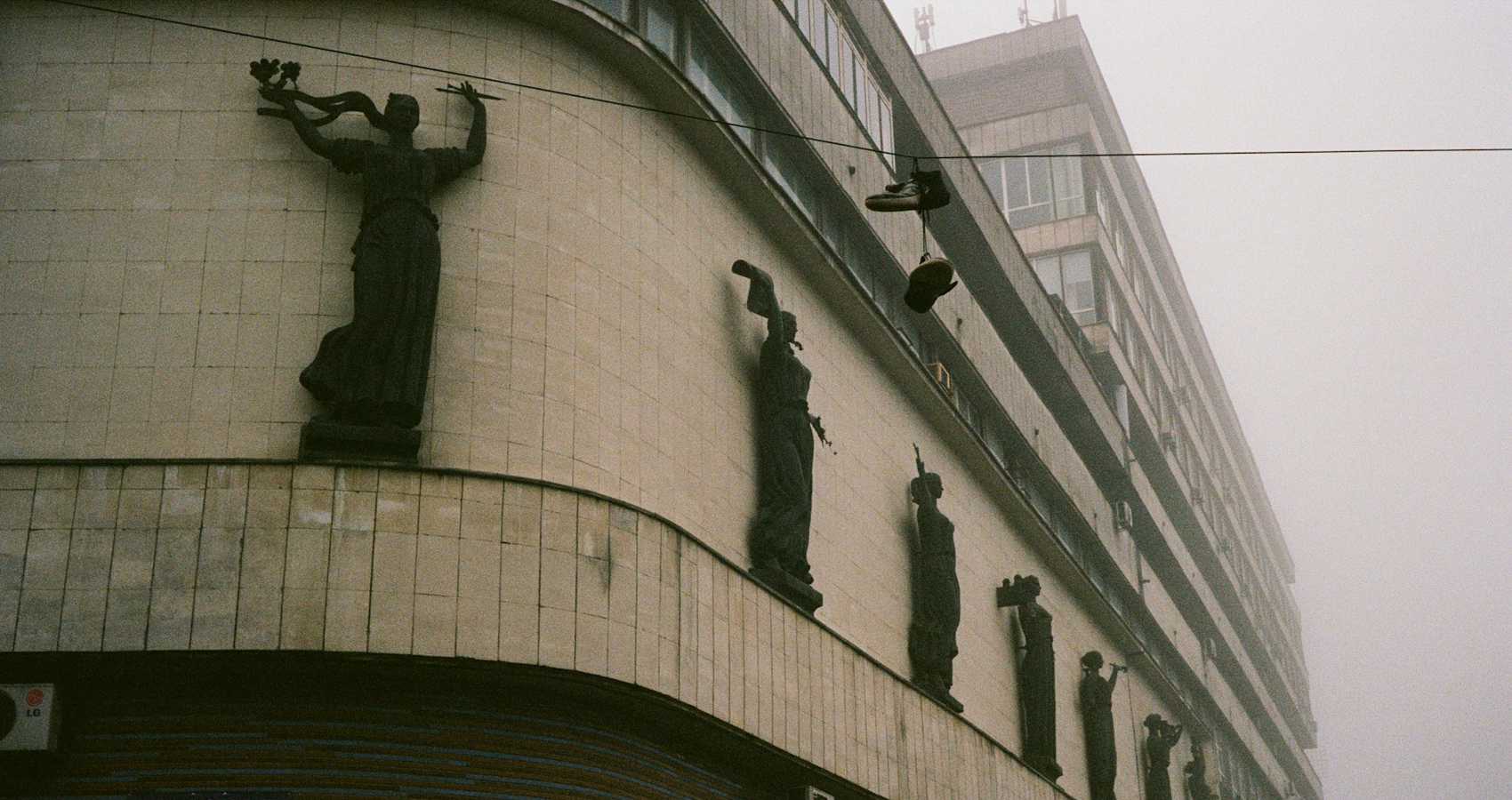 Solidarity of the Screens, a poem by Małgorzata Kulisiewicz at Spillwords.com