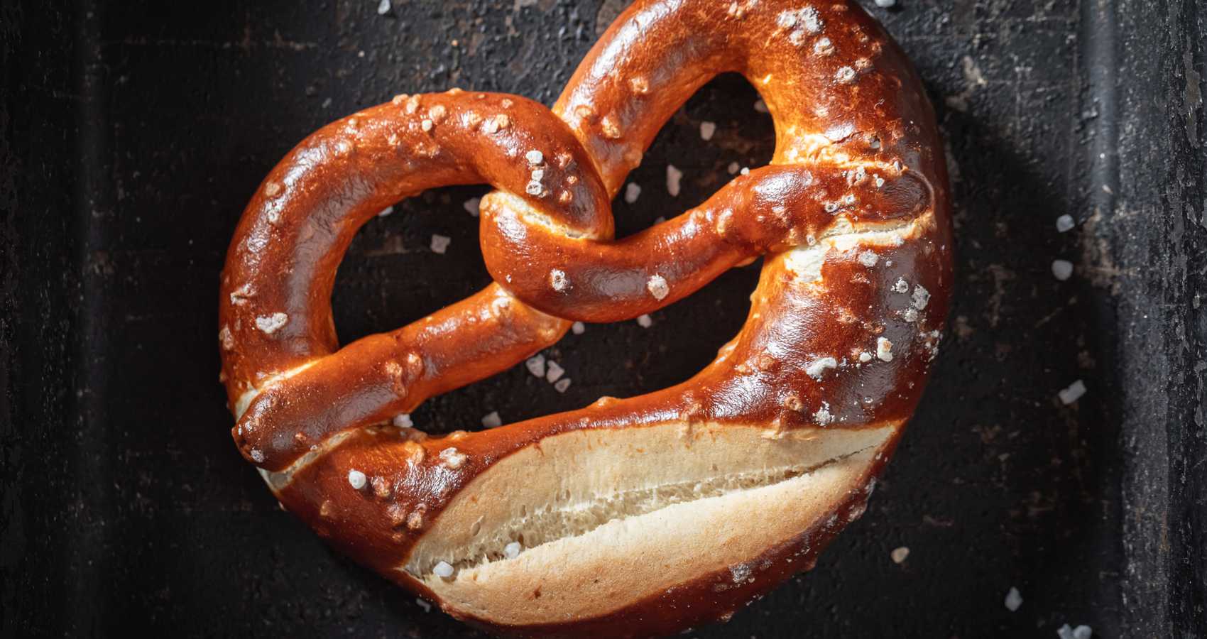 Omphaloskepsis, poetry by Grant Guy at Spillwords.com