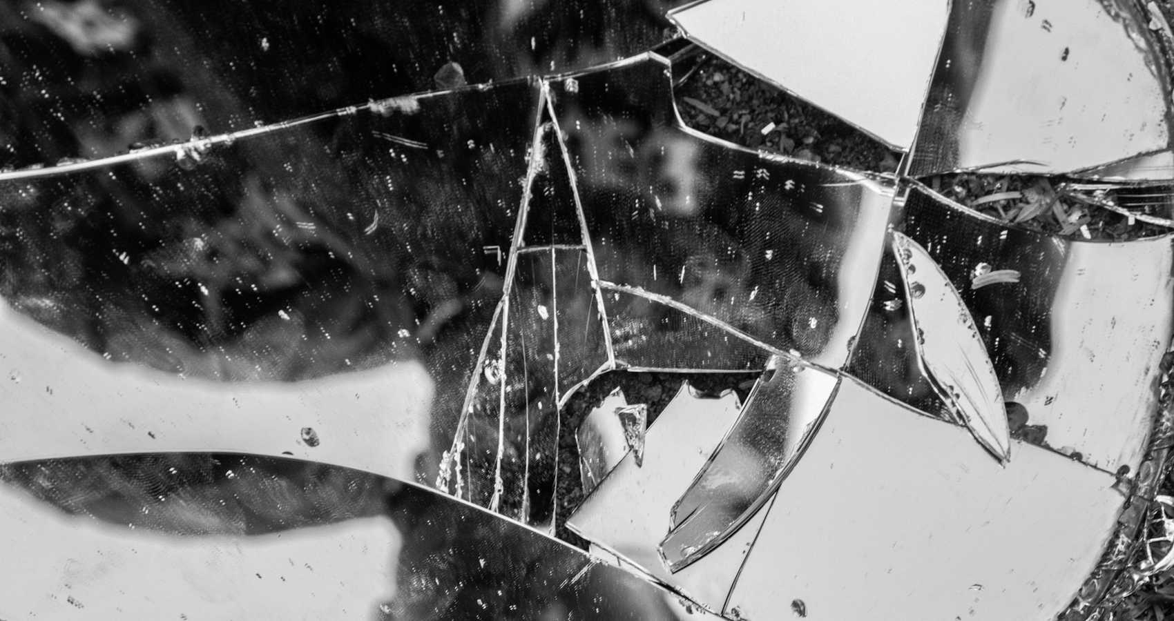 Mirrored Souls Under a Blacklight, poetry by G. Lynn Brown at Spillwords.com