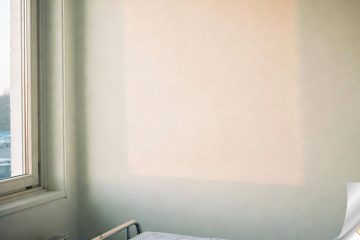 Shuttered, a short story by Lynn Newman at Spillwords.com