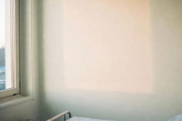 Shuttered, a short story by Lynn Newman at Spillwords.com